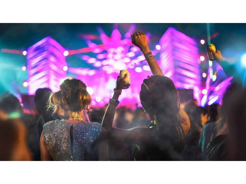 Wat trek je aan naar een festival? De ultieme gids voor jouw festival outfit