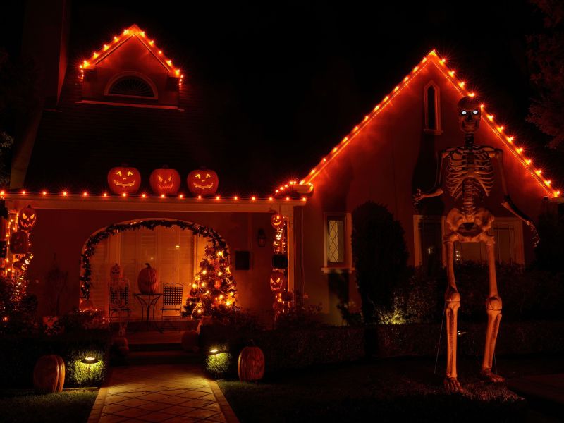 Halloween tuin decoratie: accessoires om trick-or-treaters te laten schrikken 